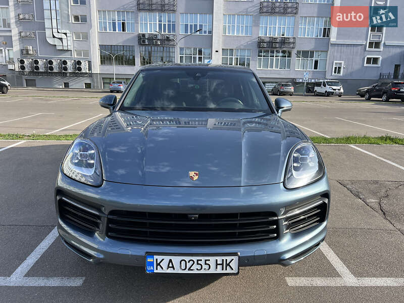 Внедорожник / Кроссовер Porsche Cayenne 2017 в Киеве