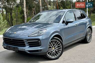 Внедорожник / Кроссовер Porsche Cayenne 2018 в 