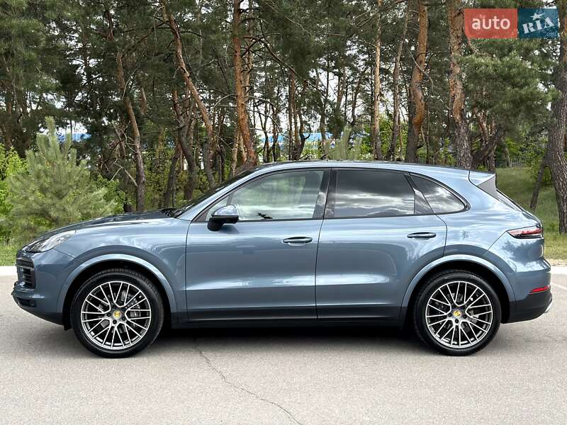 Внедорожник / Кроссовер Porsche Cayenne 2018 в Киеве
