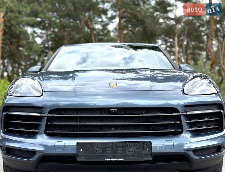 Внедорожник / Кроссовер Porsche Cayenne 2018 в Киеве