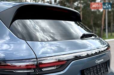 Внедорожник / Кроссовер Porsche Cayenne 2018 в 