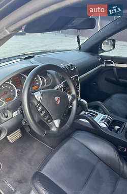 Внедорожник / Кроссовер Porsche Cayenne 2009 в 