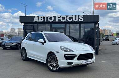 Внедорожник / Кроссовер Porsche Cayenne 2013 в Киеве