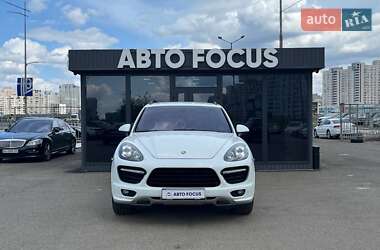 Внедорожник / Кроссовер Porsche Cayenne 2013 в 