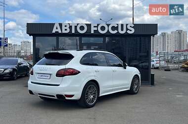 Внедорожник / Кроссовер Porsche Cayenne 2013 в 