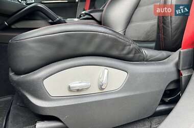 Внедорожник / Кроссовер Porsche Cayenne 2013 в 