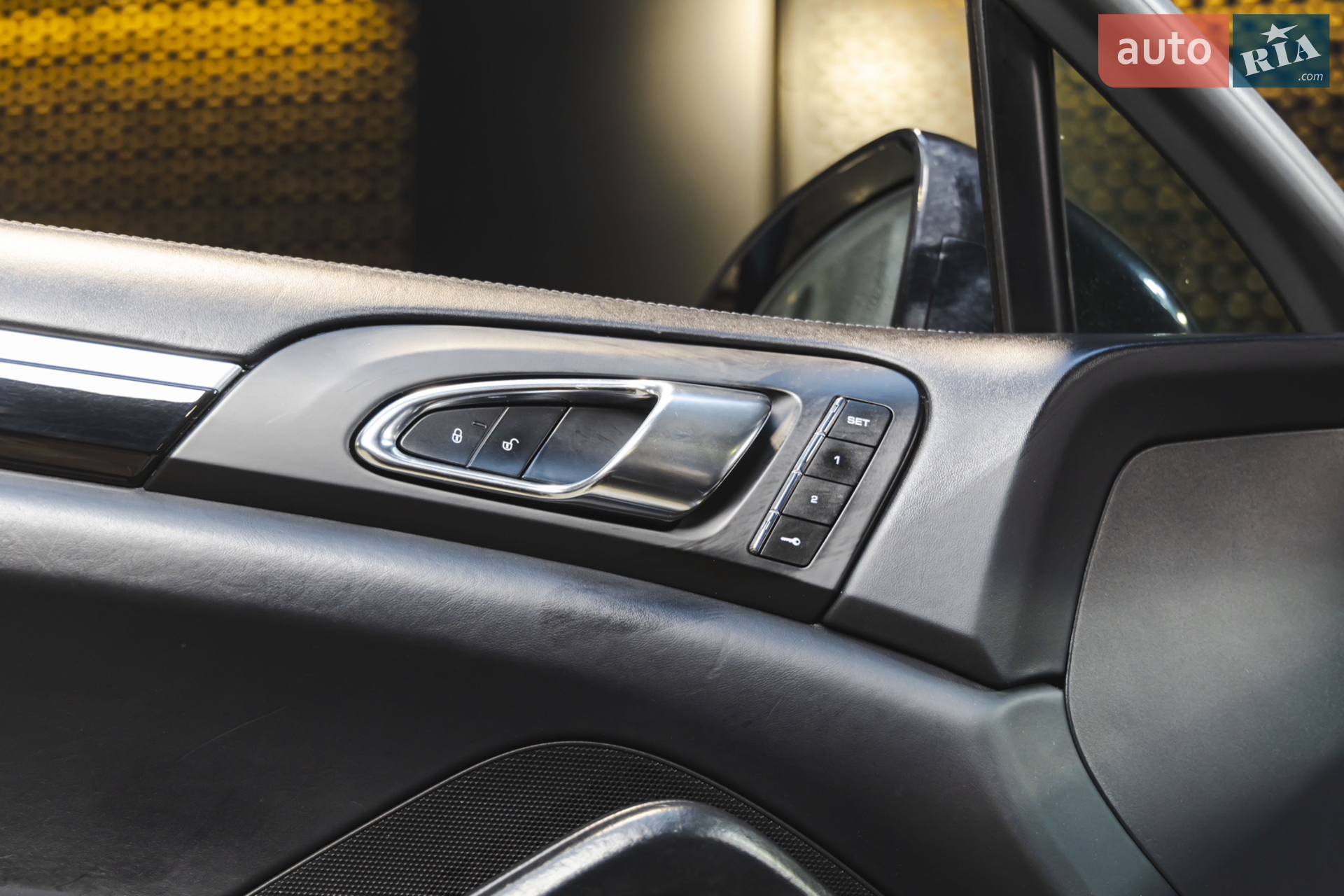 2014 Porsche Cayenne - мініатюра 34