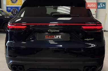 Позашляховик / Кросовер Porsche Cayenne 2019 в 