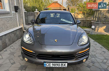 Внедорожник / Кроссовер Porsche Cayenne 2010 в 