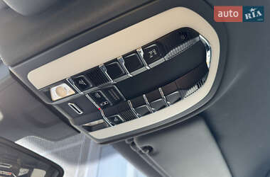 Внедорожник / Кроссовер Porsche Cayenne 2010 в 