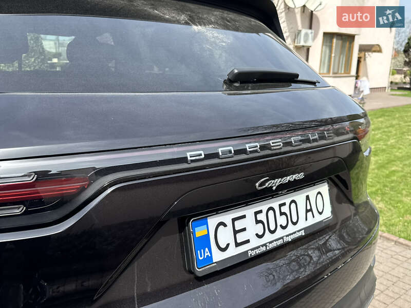 Внедорожник / Кроссовер Porsche Cayenne 2018 в Черновцах