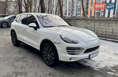 Внедорожник / Кроссовер Porsche Cayenne 2012 в Днепре