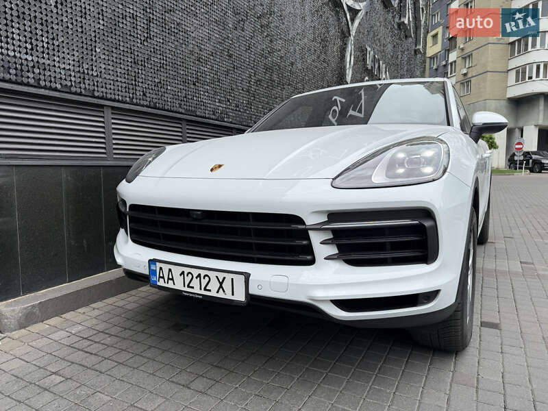 Позашляховик / Кросовер Porsche Cayenne 2018 в Києві