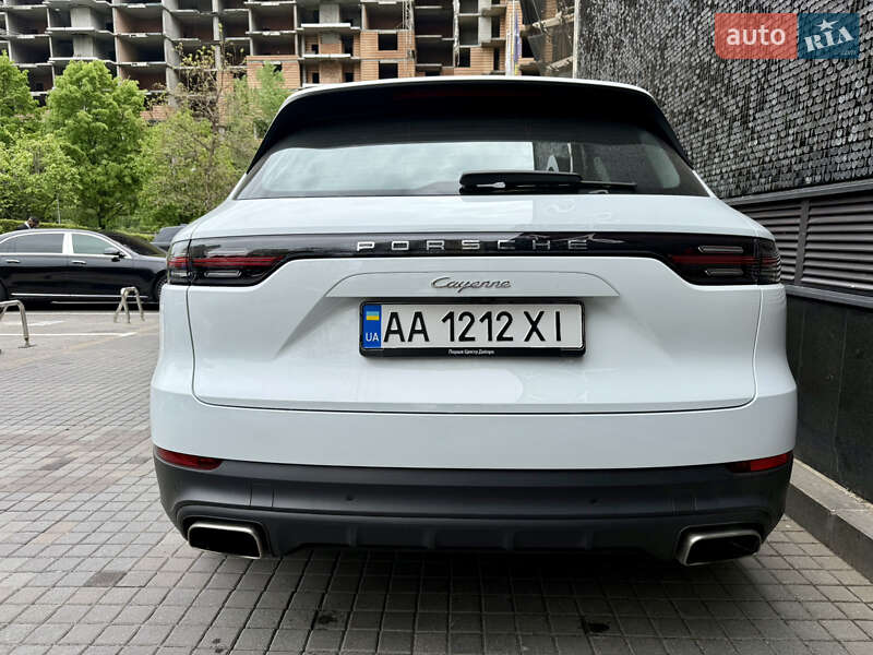 Позашляховик / Кросовер Porsche Cayenne 2018 в Києві