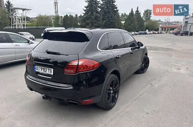 Внедорожник / Кроссовер Porsche Cayenne 2010 в 