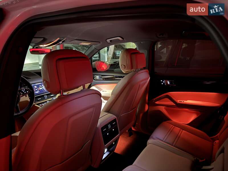 Позашляховик / Кросовер Porsche Cayenne 2018 в Києві