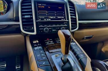 Внедорожник / Кроссовер Porsche Cayenne 2013 в 