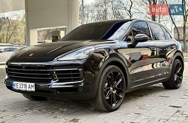 Позашляховик / Кросовер Porsche Cayenne 2018 в Дніпрі