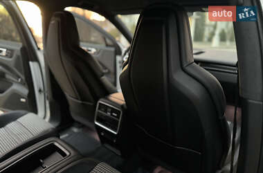 Внедорожник / Кроссовер Porsche Cayenne 2019 в 