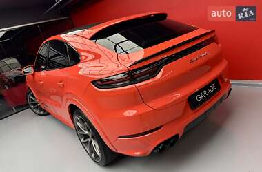 Внедорожник / Кроссовер Porsche Cayenne 2019 в 