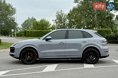 Позашляховик / Кросовер Porsche Cayenne 2018 в 