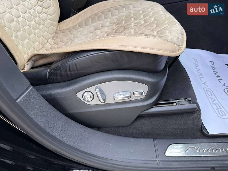 Позашляховик / Кросовер Porsche Cayenne 2013 в Одесі