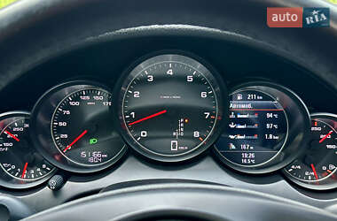 Позашляховик / Кросовер Porsche Cayenne 2012 в 