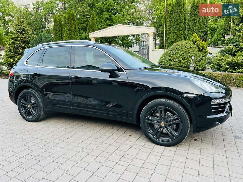 Позашляховик / Кросовер Porsche Cayenne 2010 в Хмельницькому