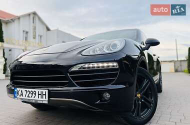 Внедорожник / Кроссовер Porsche Cayenne 2010 в 