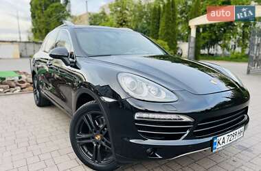 Внедорожник / Кроссовер Porsche Cayenne 2010 в 