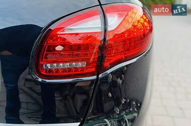 Внедорожник / Кроссовер Porsche Cayenne 2010 в 