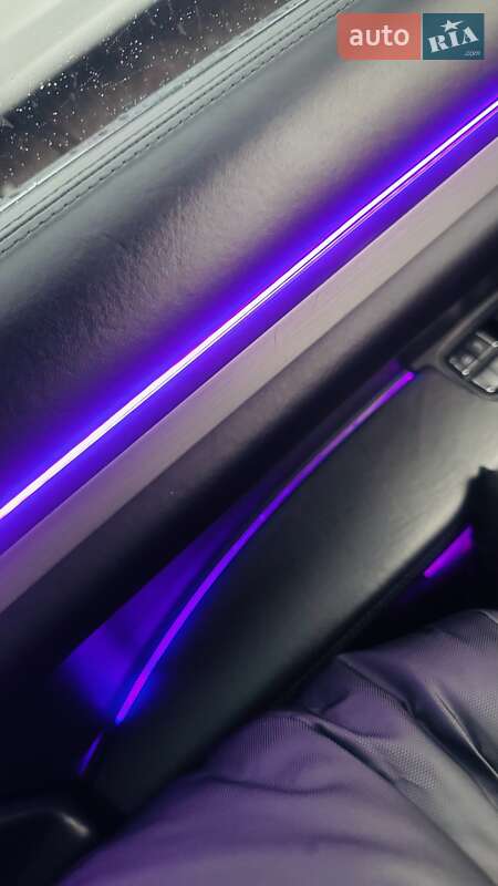 Внедорожник / Кроссовер Porsche Cayenne 2010 в Киеве