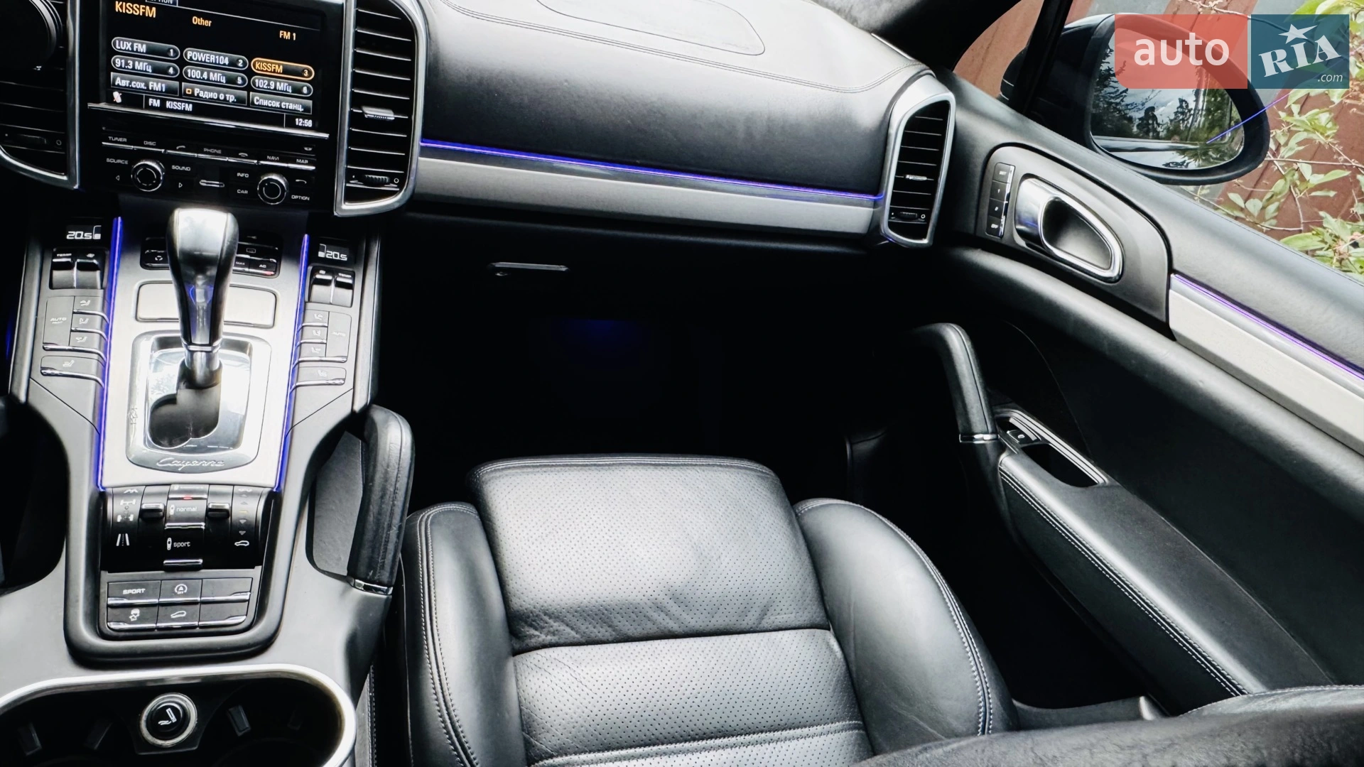 2010 Porsche Cayenne - мініатюра 29