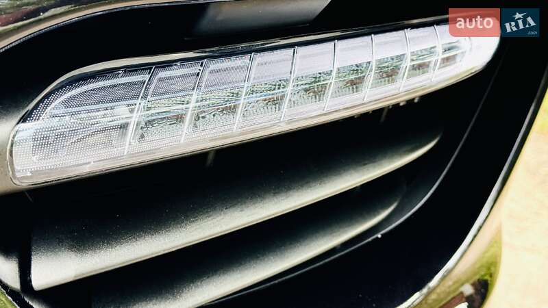 Внедорожник / Кроссовер Porsche Cayenne 2010 в Киеве