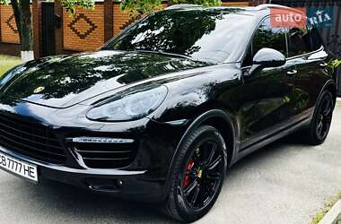 Позашляховик / Кросовер Porsche Cayenne 2010 в Києві
