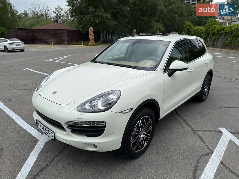 Внедорожник / Кроссовер Porsche Cayenne 2010 в Днепре