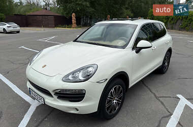 Позашляховик / Кросовер Porsche Cayenne 2010 в 