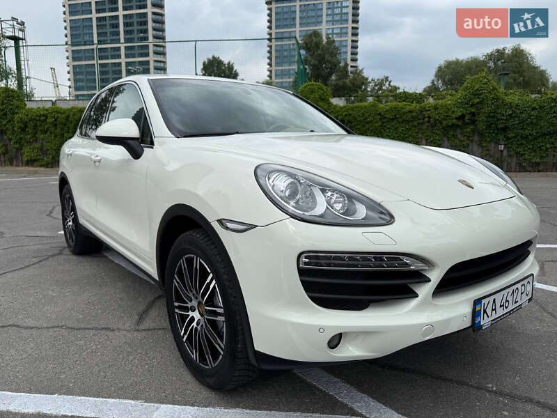 Внедорожник / Кроссовер Porsche Cayenne 2010 в Днепре