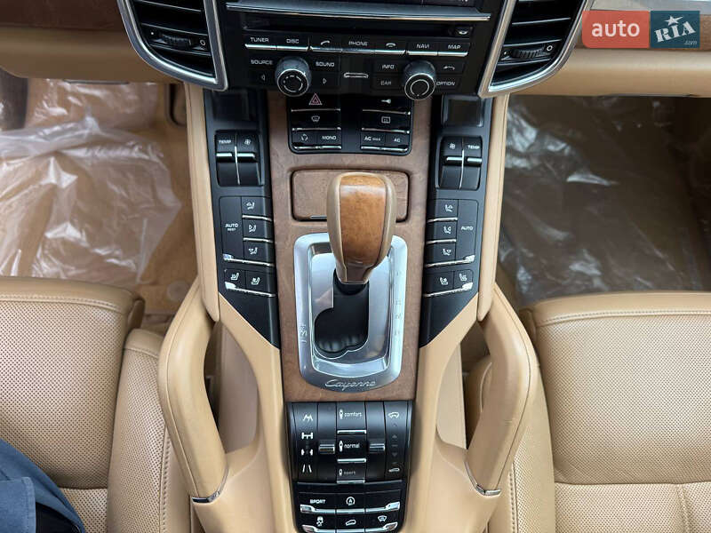 Внедорожник / Кроссовер Porsche Cayenne 2010 в Днепре