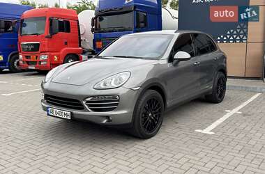 Внедорожник / Кроссовер Porsche Cayenne 2013 в 