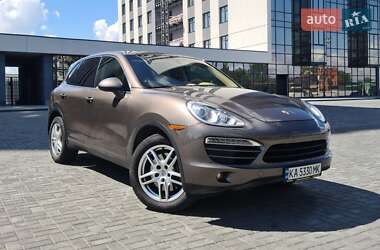 Внедорожник / Кроссовер Porsche Cayenne 2014 в Днепре