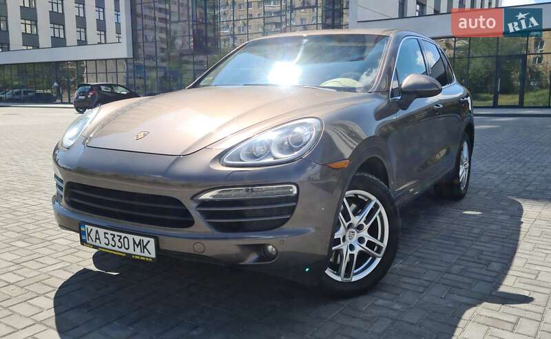 Внедорожник / Кроссовер Porsche Cayenne 2014 в Днепре