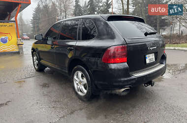 Позашляховик / Кросовер Porsche Cayenne 2004 в 
