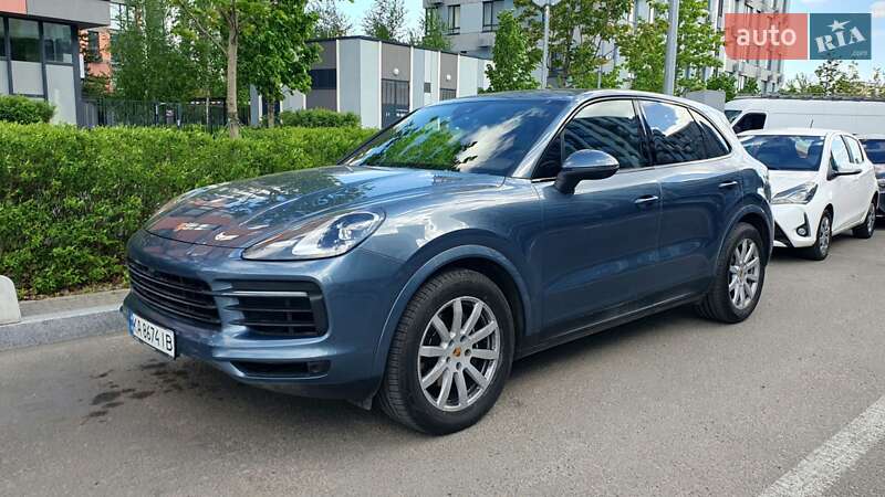 Внедорожник / Кроссовер Porsche Cayenne 2019 в Киеве