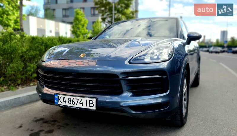 Внедорожник / Кроссовер Porsche Cayenne 2019 в Киеве