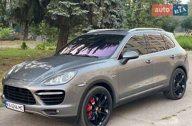 Внедорожник / Кроссовер Porsche Cayenne 2010 в Киеве