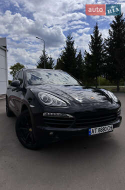 Внедорожник / Кроссовер Porsche Cayenne 2010 в 