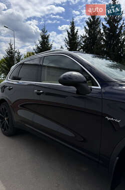 Внедорожник / Кроссовер Porsche Cayenne 2010 в 