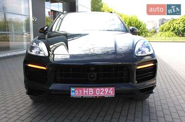 Позашляховик / Кросовер Porsche Cayenne 2020 в 
