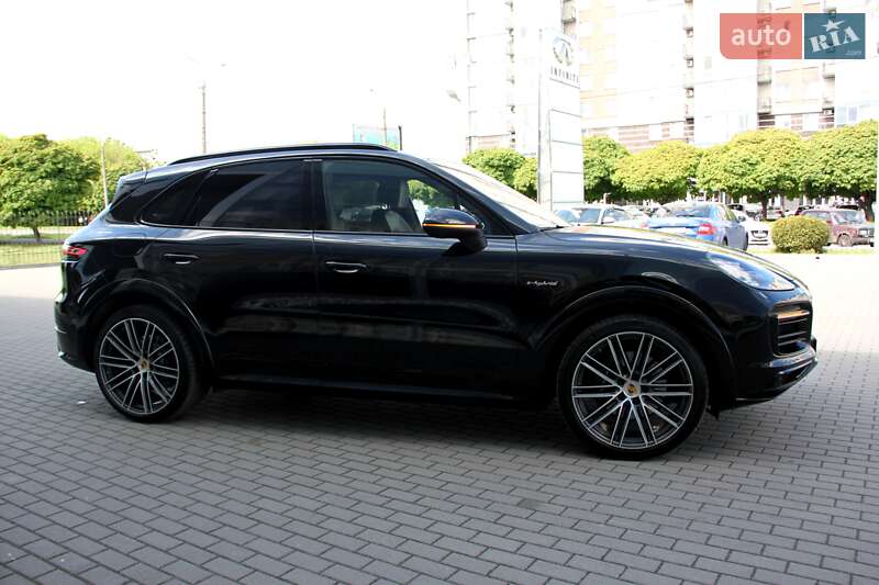 Внедорожник / Кроссовер Porsche Cayenne 2020 в Хмельницком фото 70 Внедорожник / Кроссовер Porsche Cayenne 2020 в Хмельницком